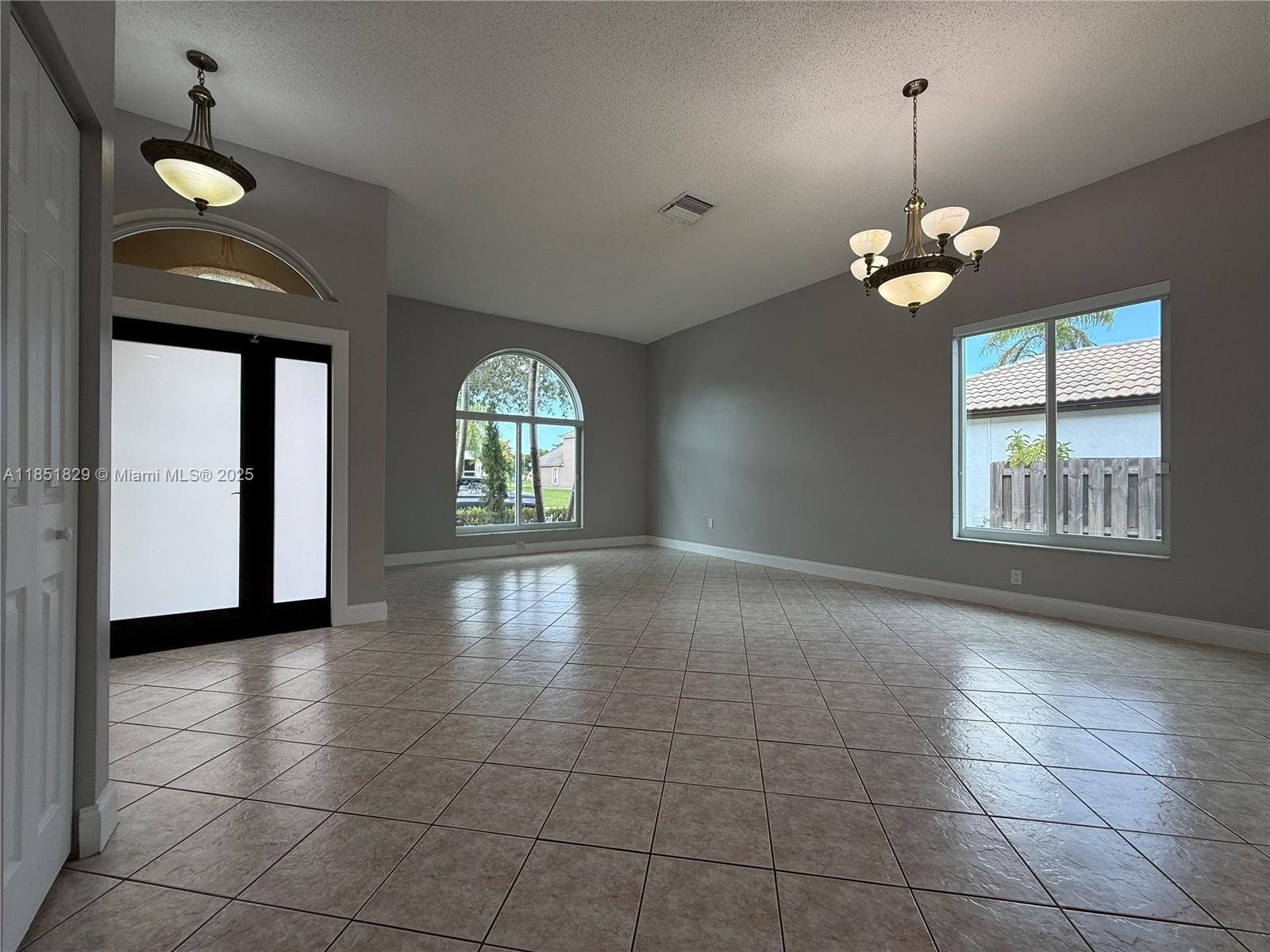 14228 NW 19th St