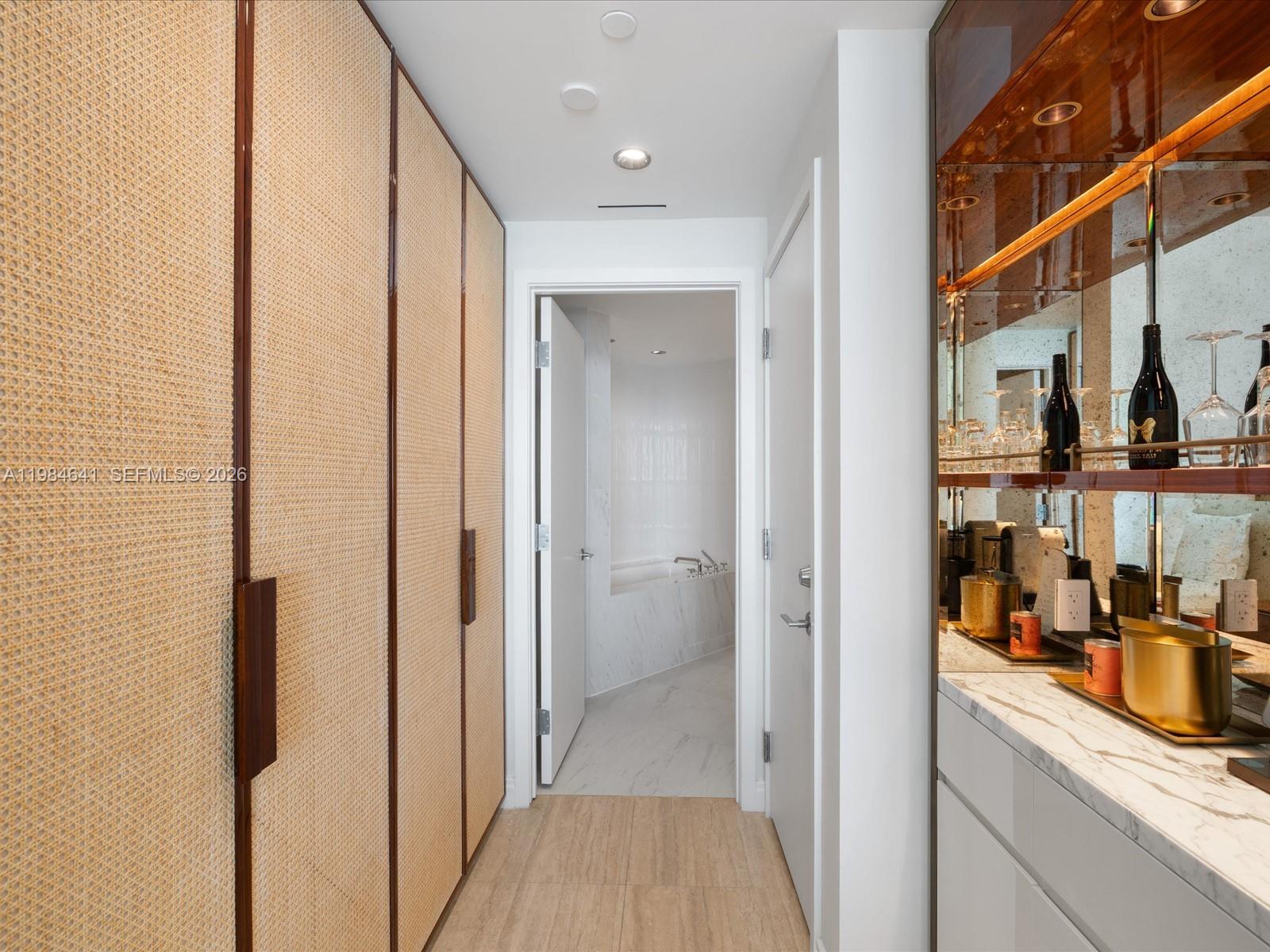 Four Seasons - Residential