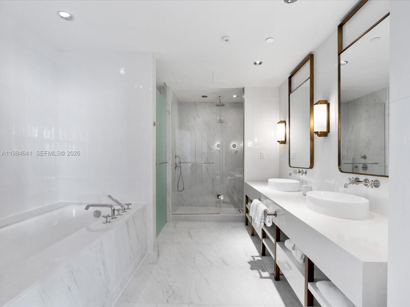 Four Seasons - Residential