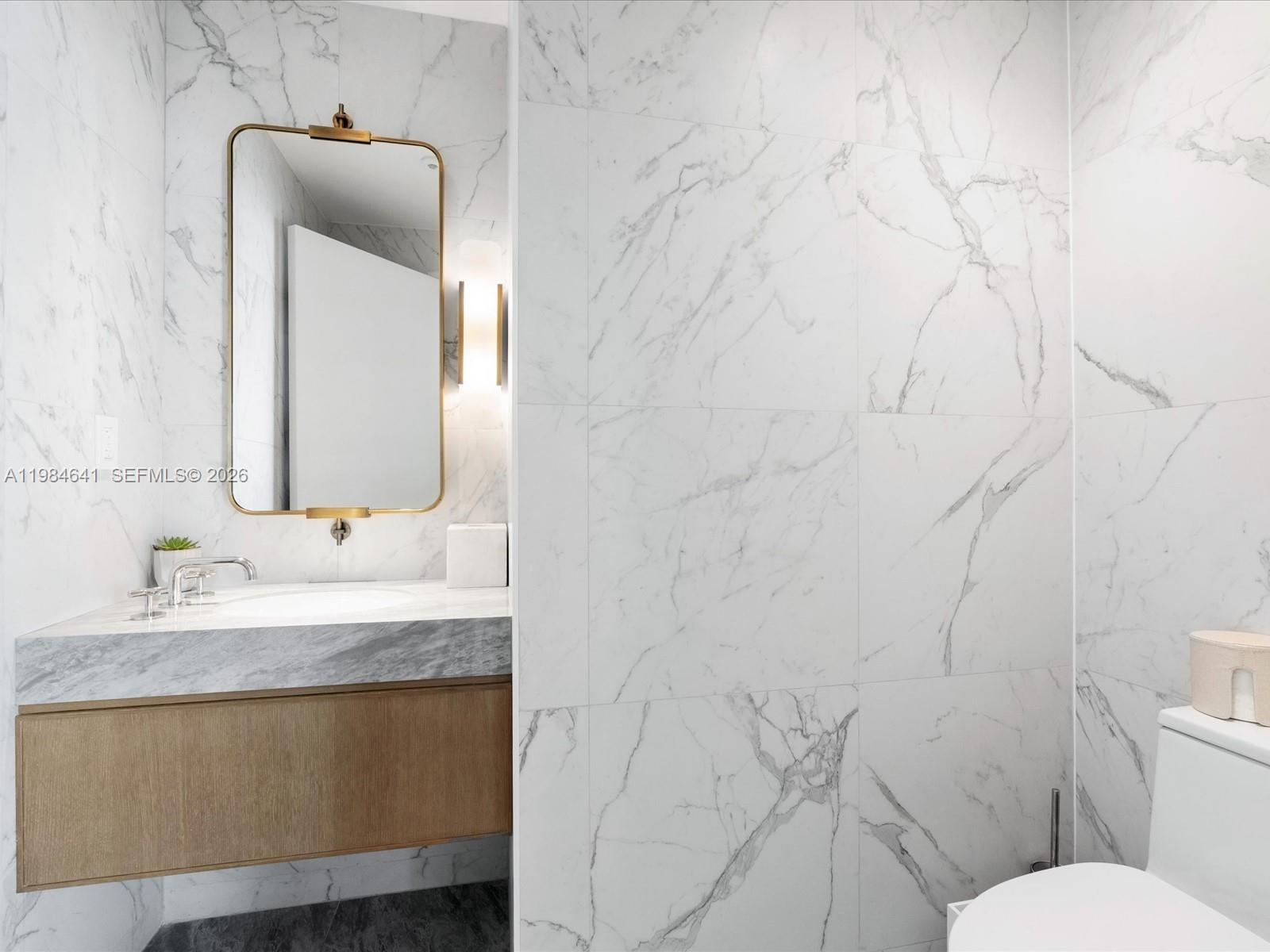 Four Seasons - Residential