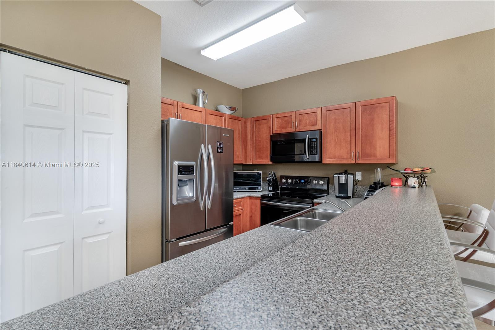 LAS TERRAZAS AT VIZCAYA C - Residential