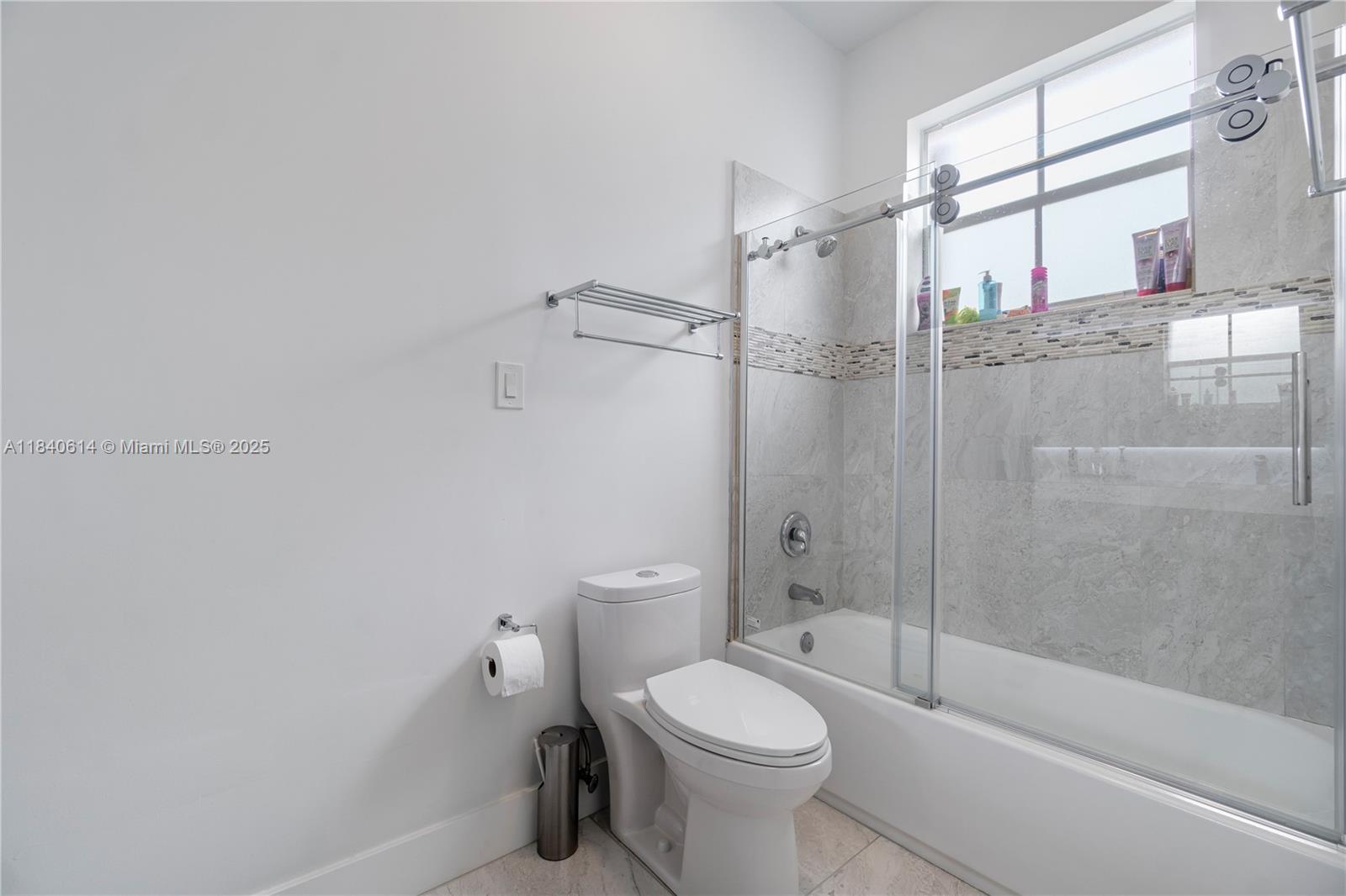 LAS TERRAZAS AT VIZCAYA C - Residential