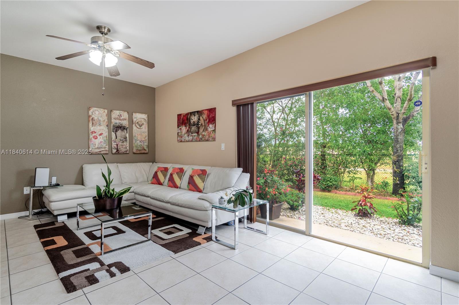 LAS TERRAZAS AT VIZCAYA C - Residential