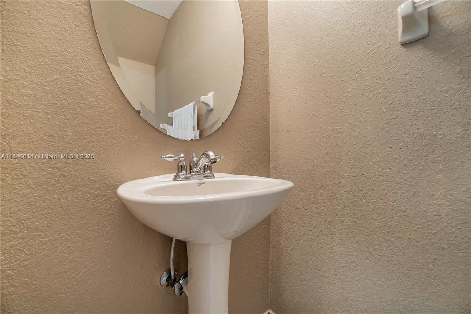 LAS TERRAZAS AT VIZCAYA C - Residential