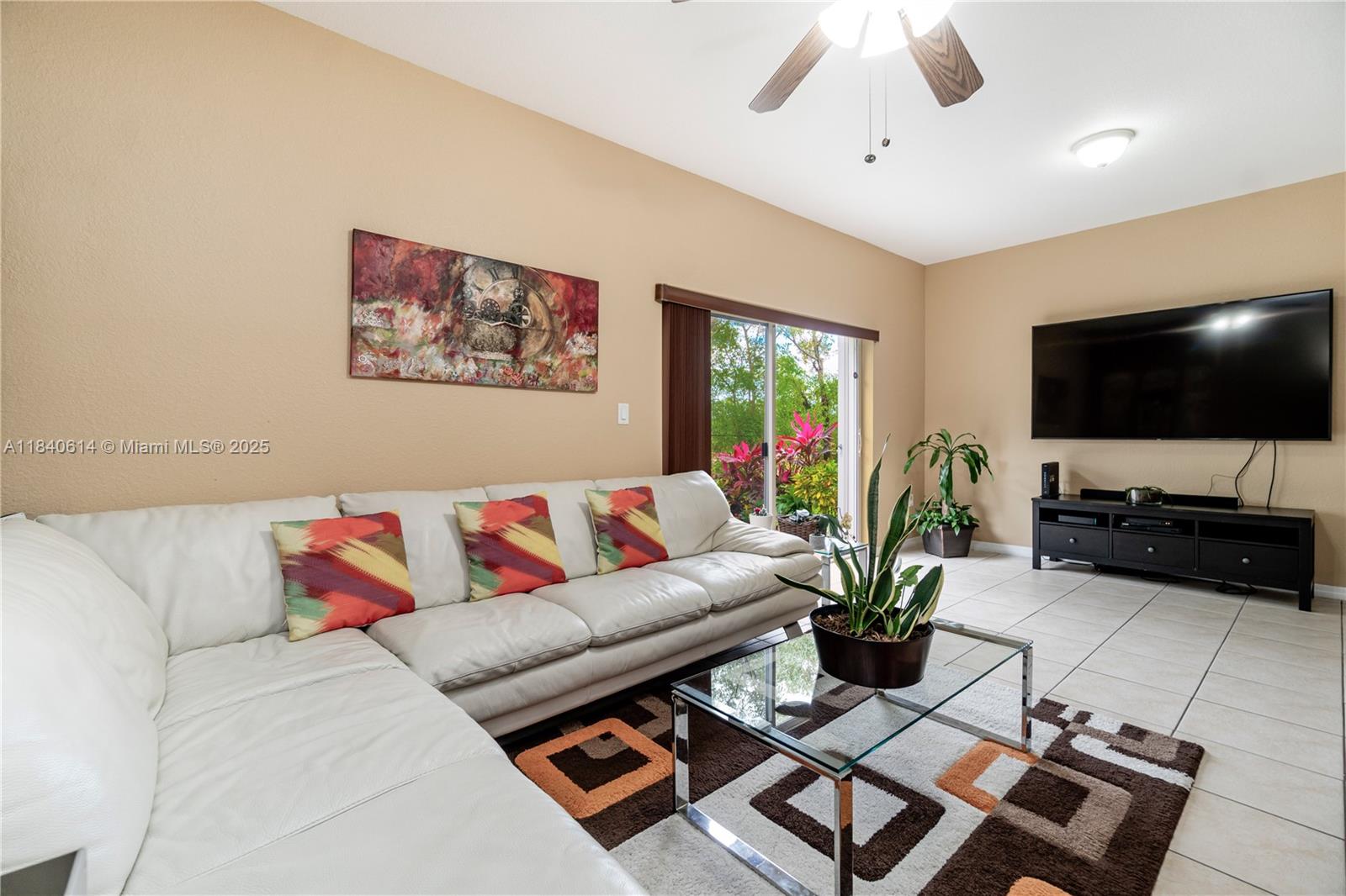 LAS TERRAZAS AT VIZCAYA C - Residential