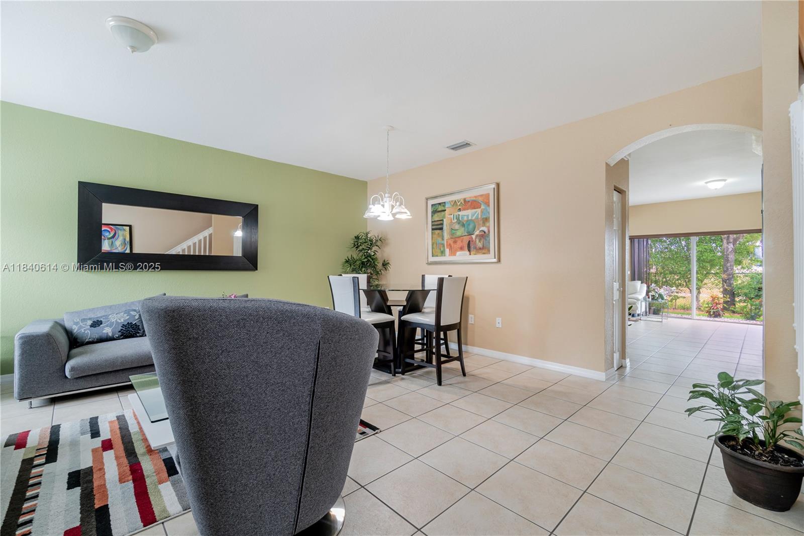 LAS TERRAZAS AT VIZCAYA C - Residential