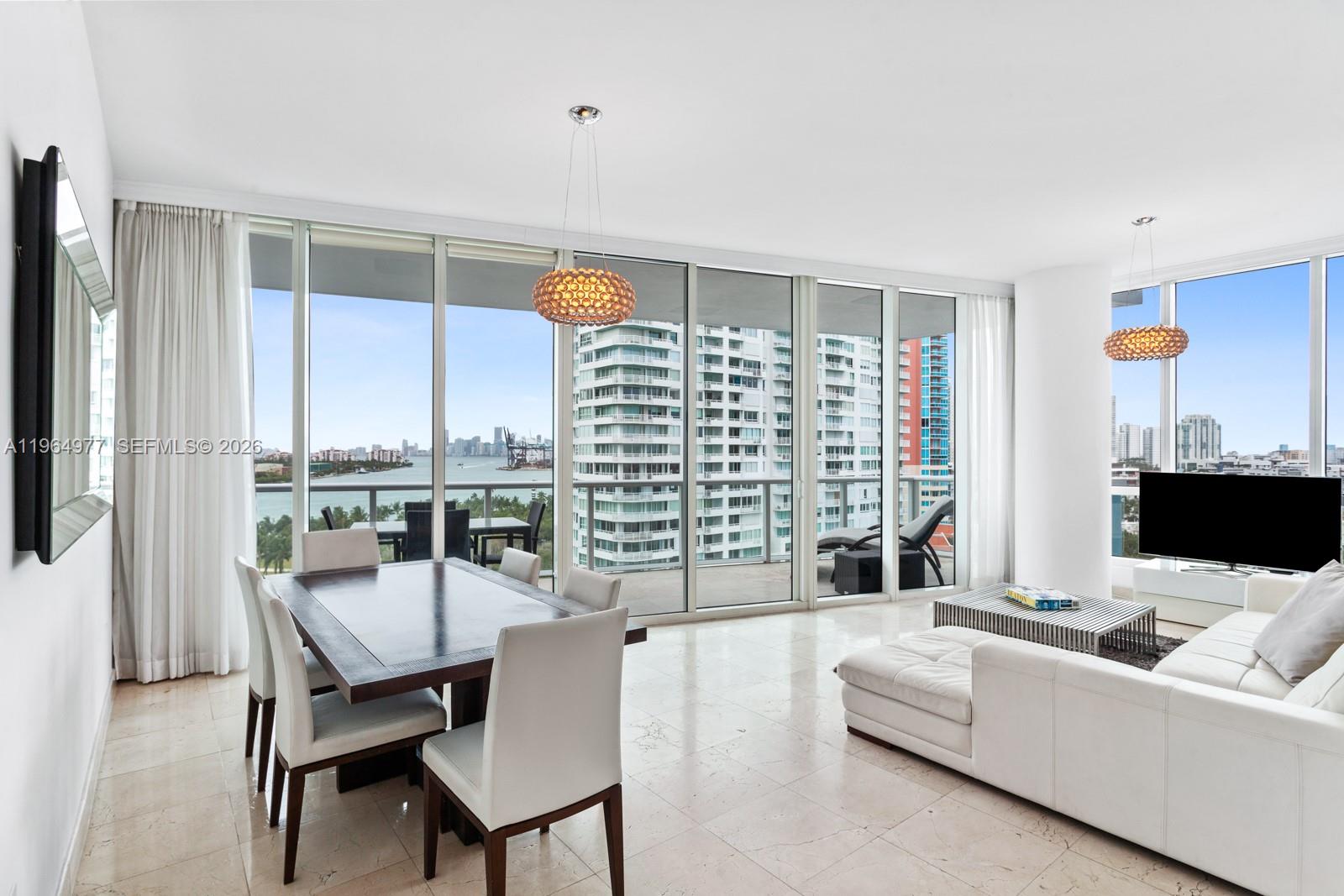 100 S Pointe Dr 1001