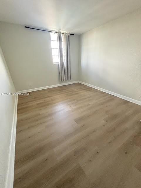 YOLANDA VILLAS CONDO - Residential