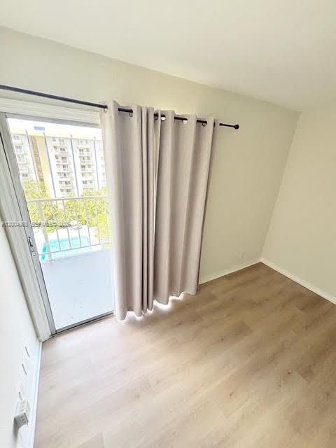 YOLANDA VILLAS CONDO - Residential