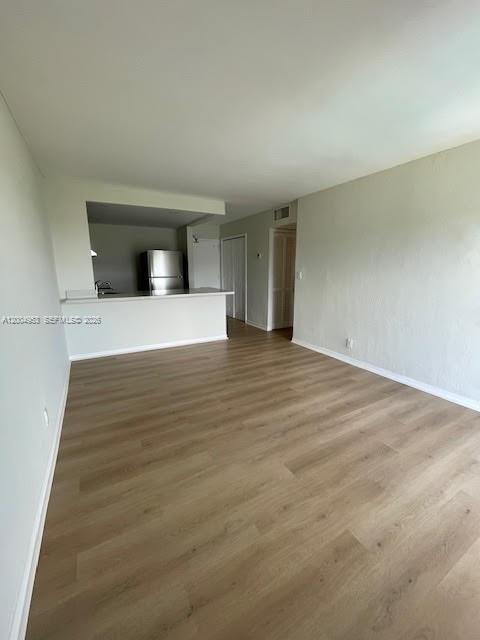 YOLANDA VILLAS CONDO - Residential