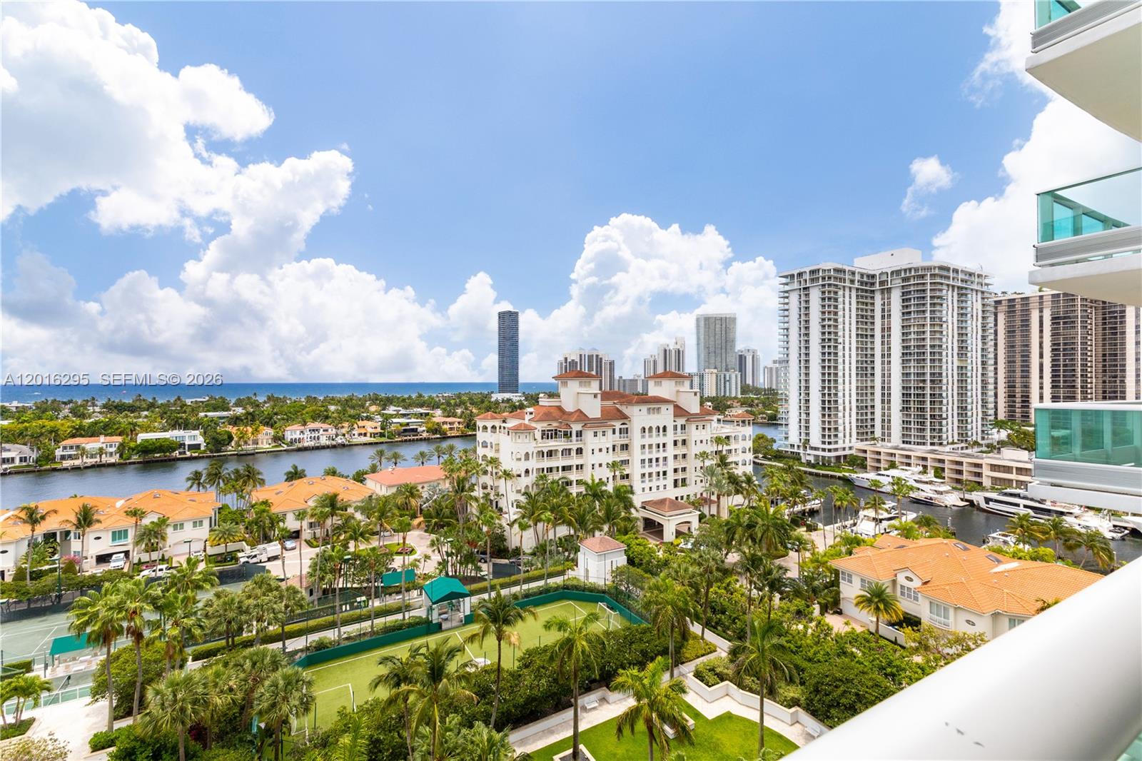 TOWERS OF PORTO VITA-SOUT - Residential
