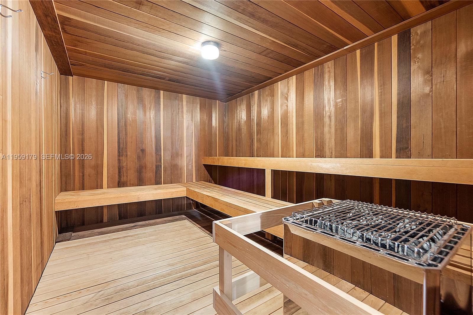 GARDEN-AIRE VILLAGE SOUTH - Residential