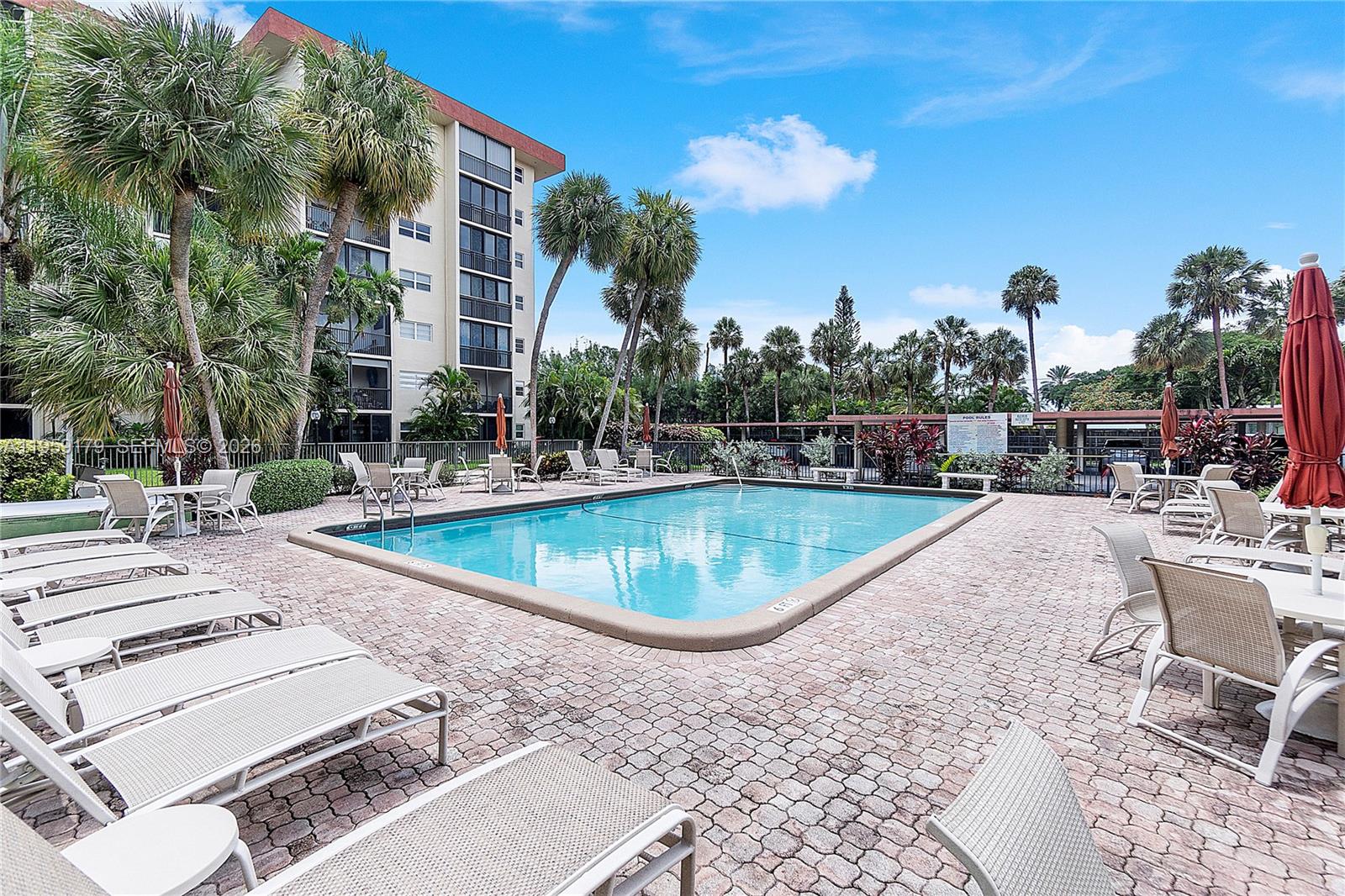 GARDEN-AIRE VILLAGE SOUTH - Residential