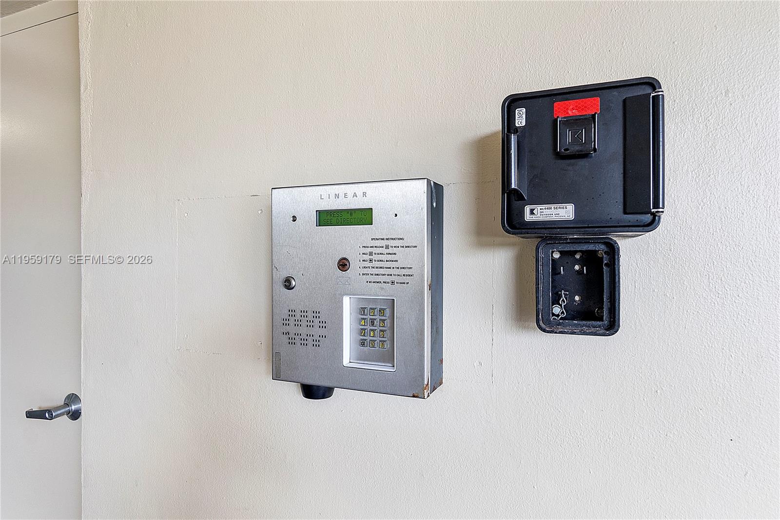 GARDEN-AIRE VILLAGE SOUTH - Residential