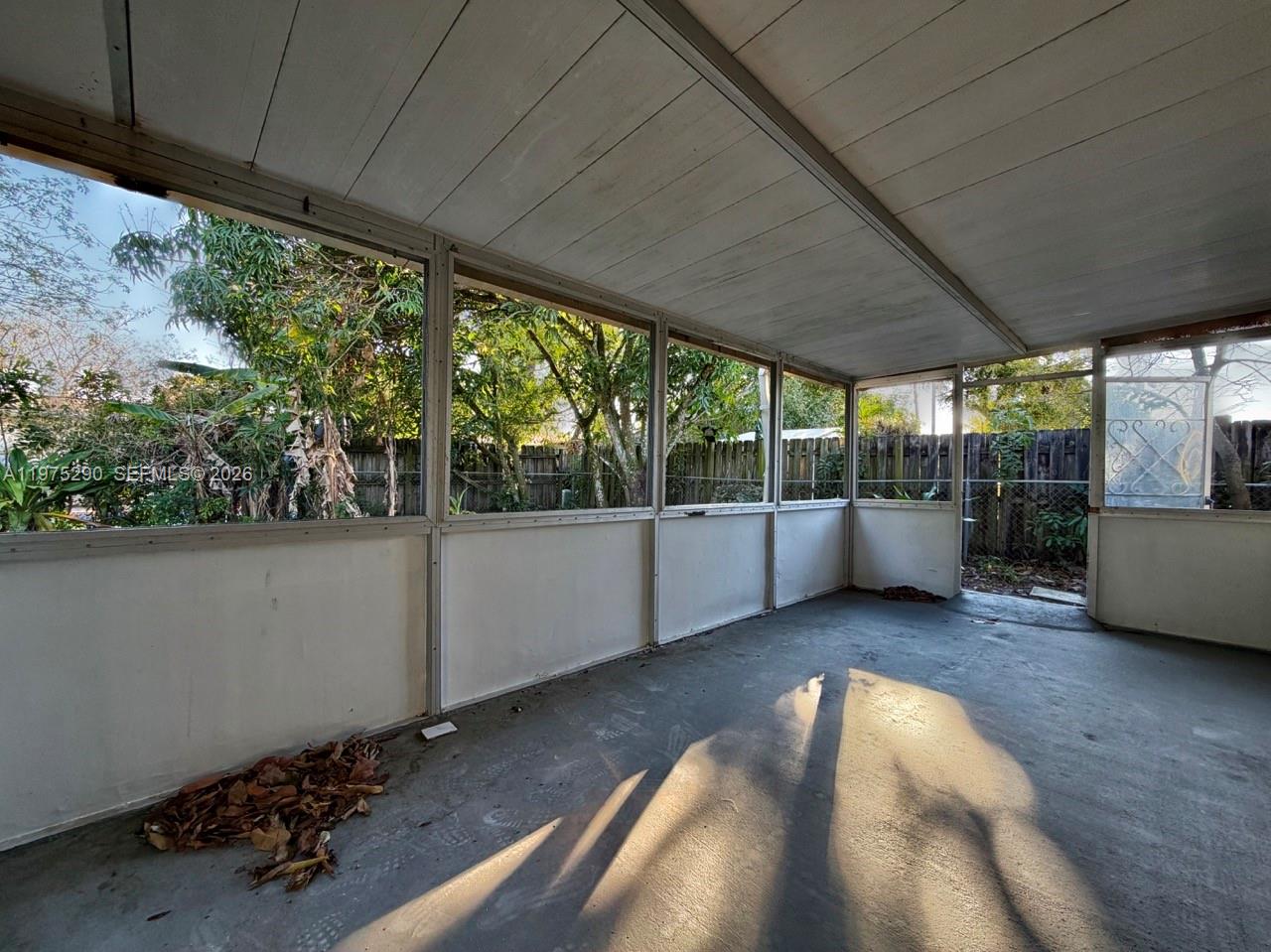 LAUDERDALE NORTH PARK SEC - Residential