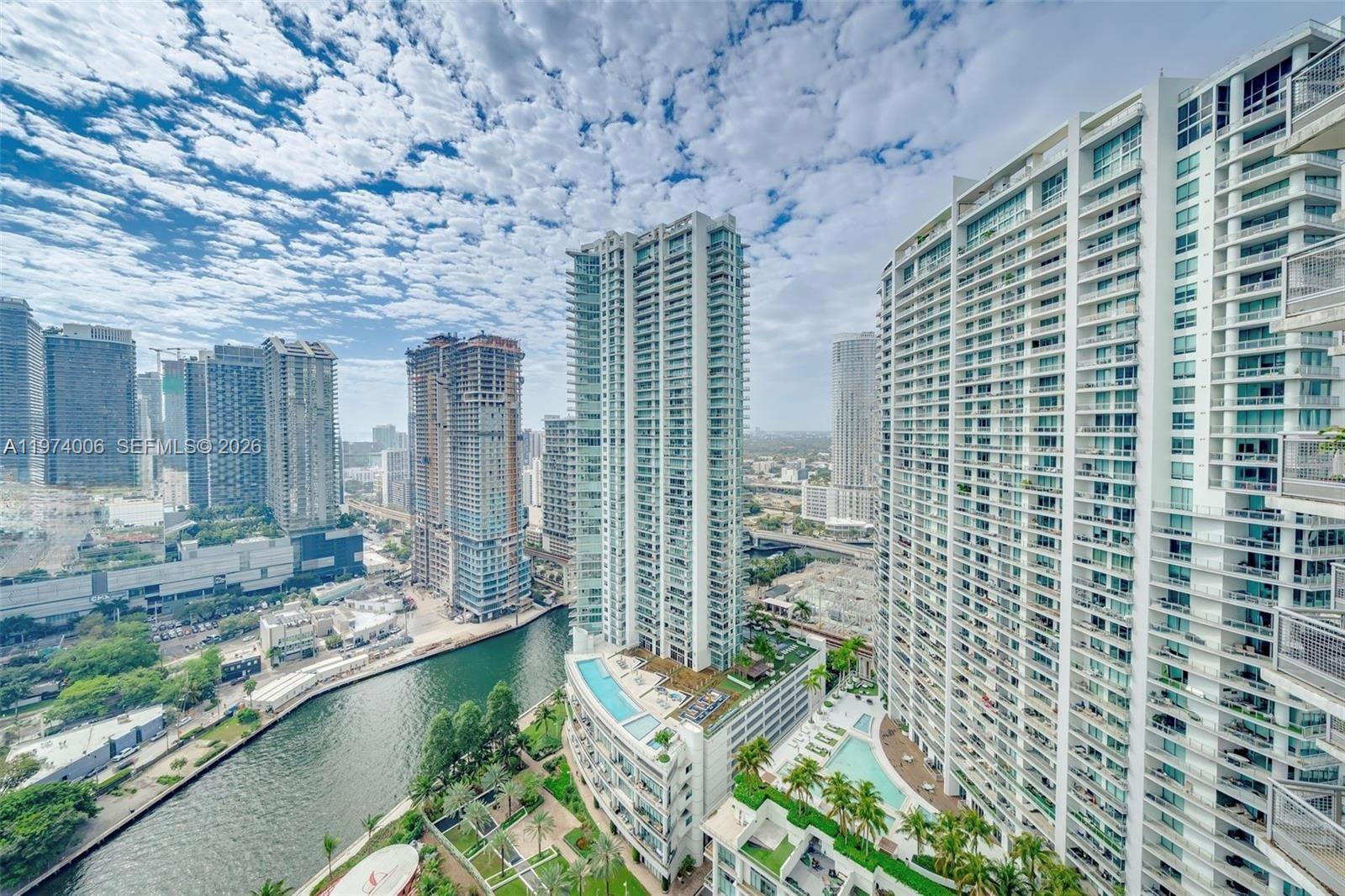 WIND CONDO - Residential Lease