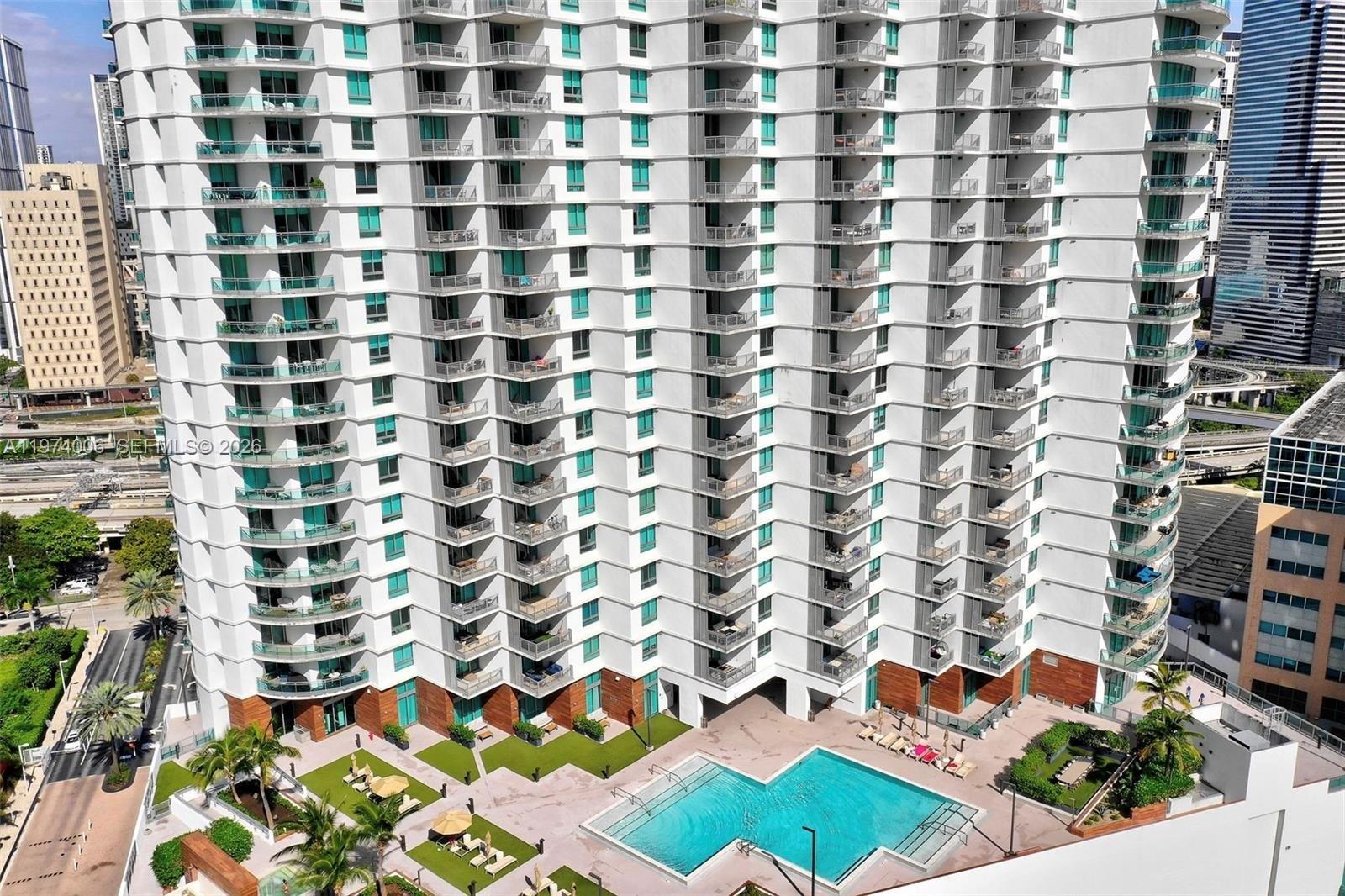 WIND CONDO - Residential Lease