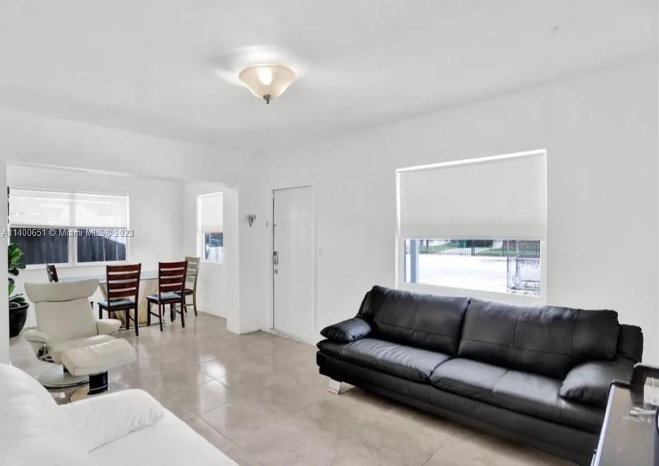 PALM PARK AMD - Residential Lease