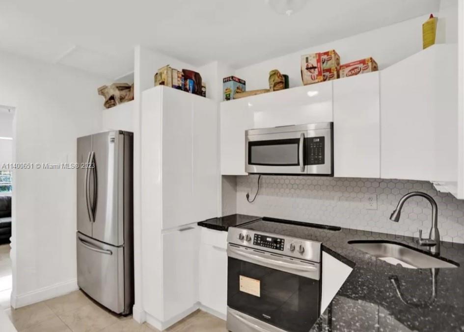 PALM PARK AMD - Residential Lease