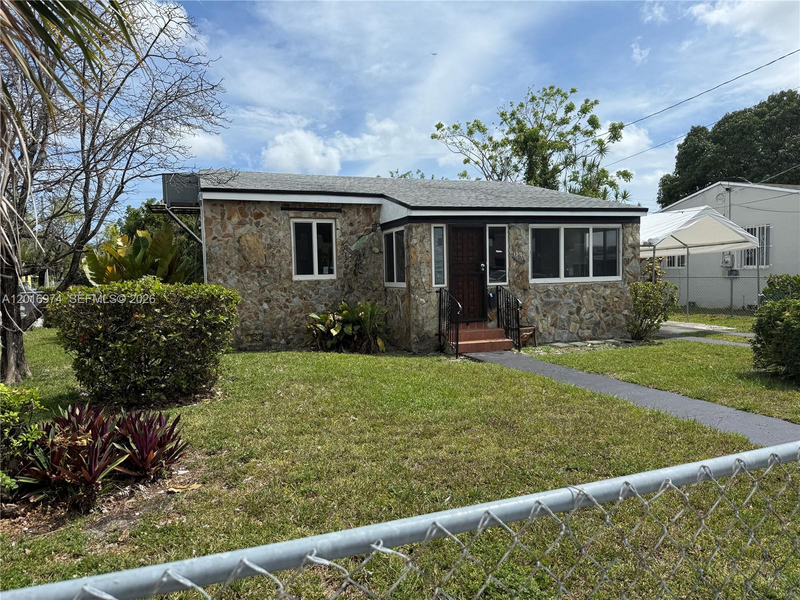 FLORAL PK 1ST AMD - Residential