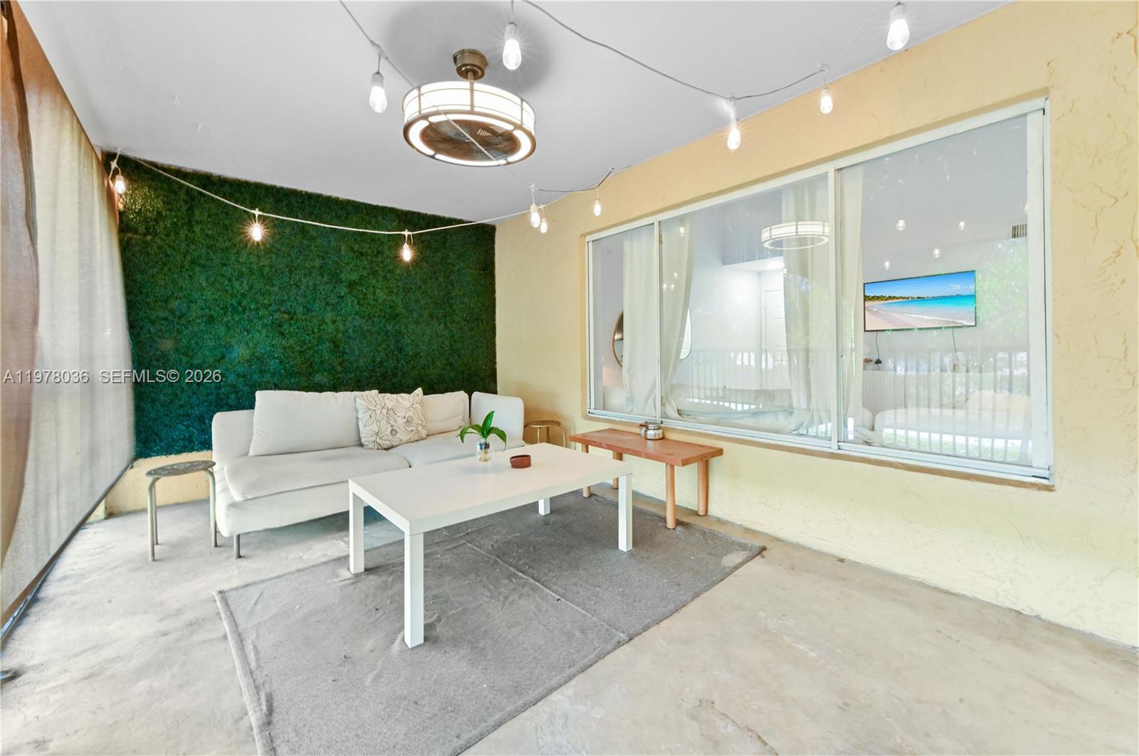 SAILBOAT POINTE CONDO - Residential