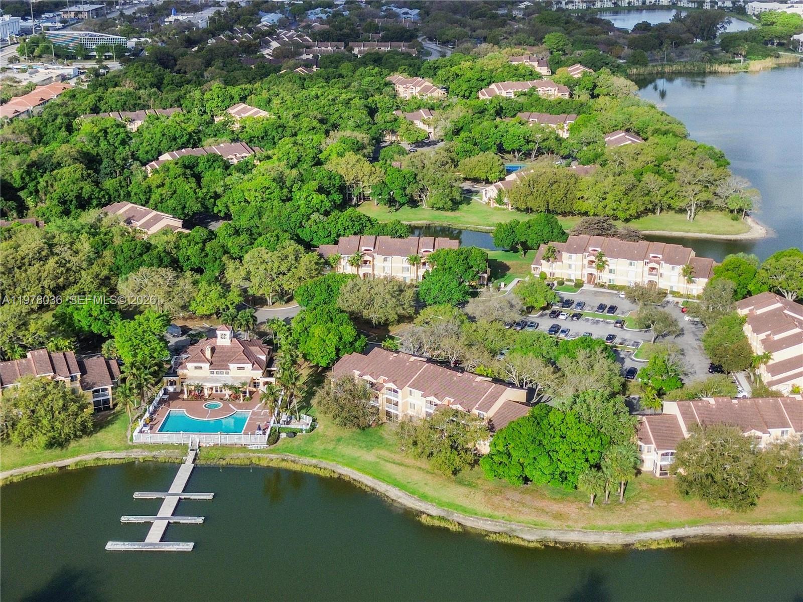 SAILBOAT POINTE CONDO - Residential