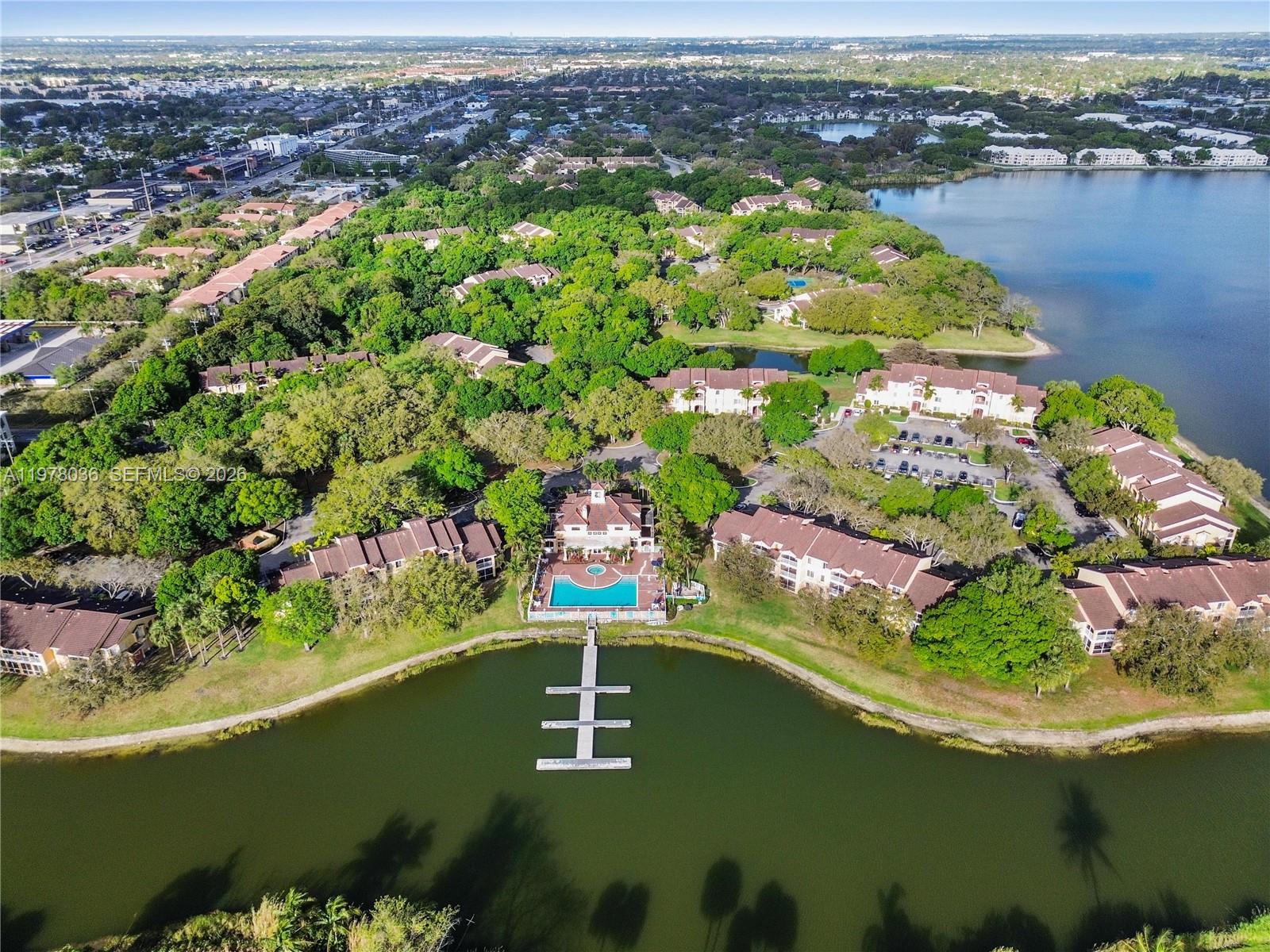 SAILBOAT POINTE CONDO - Residential