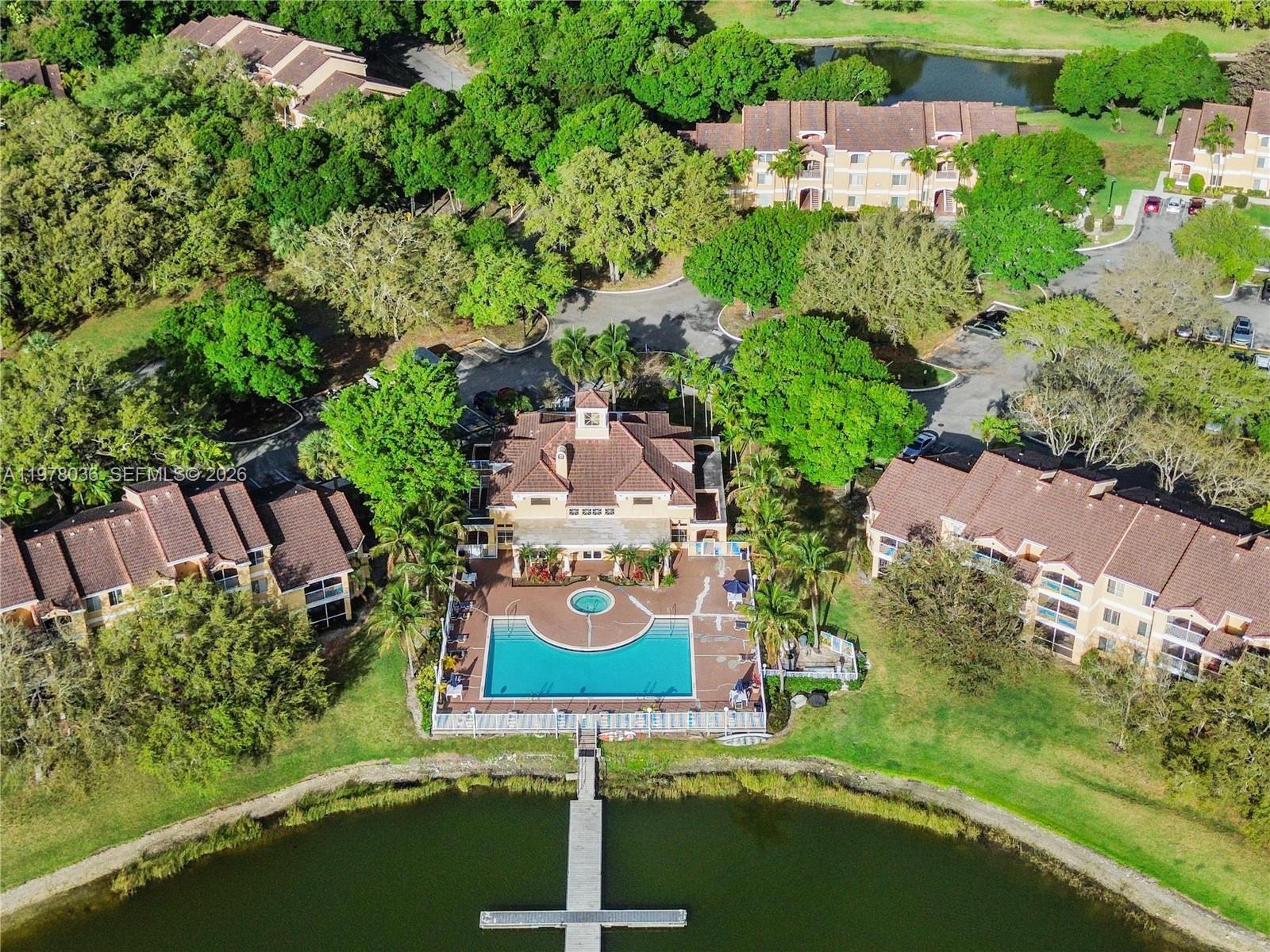 SAILBOAT POINTE CONDO - Residential