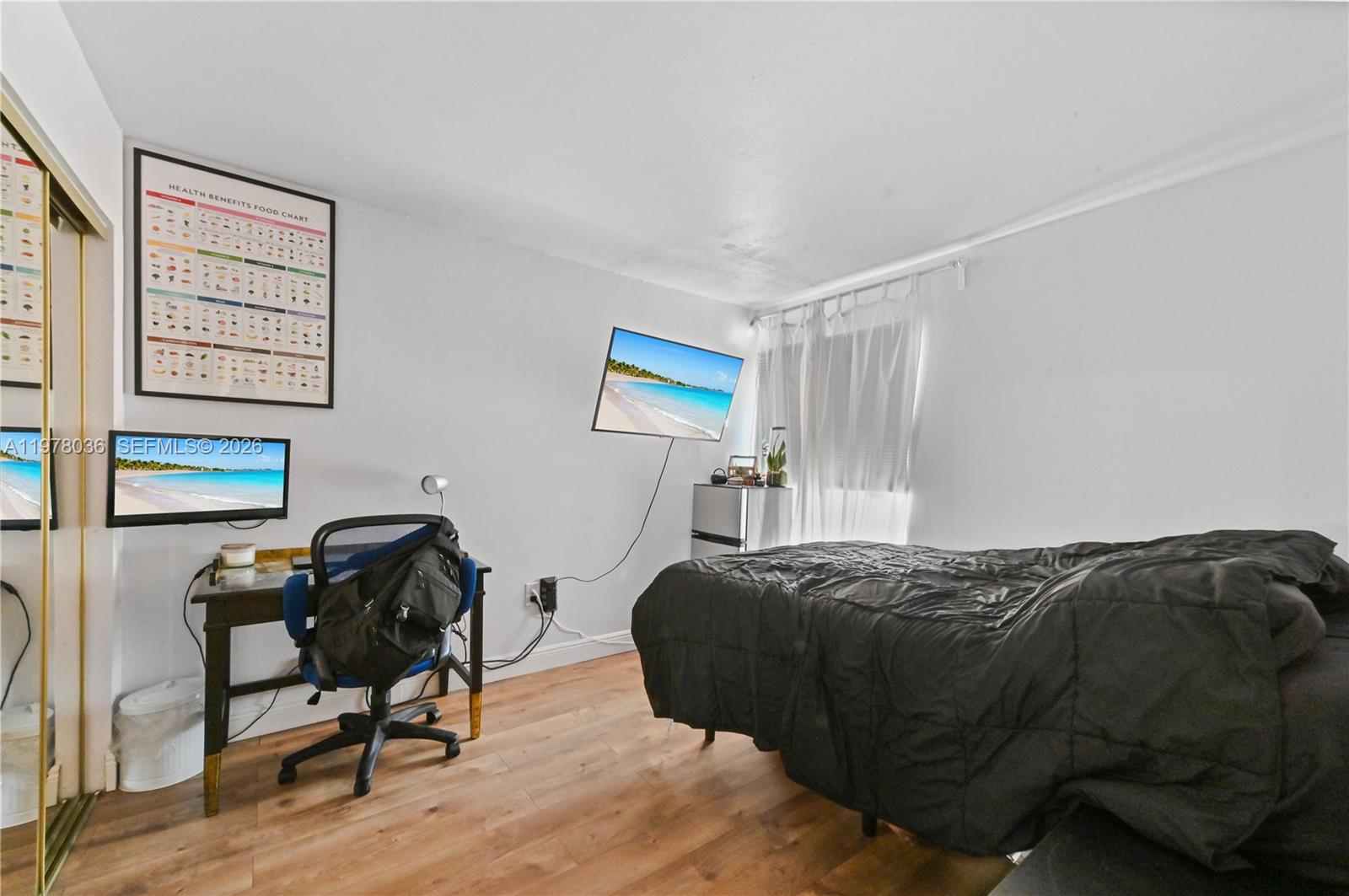 SAILBOAT POINTE CONDO - Residential