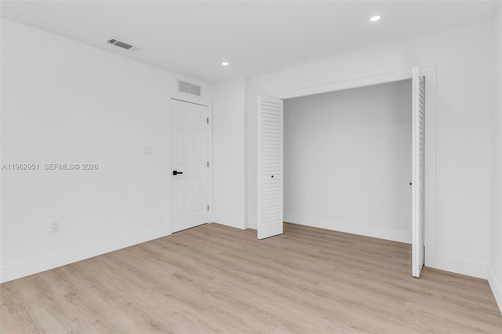 GRATIGNY HEIGHTS 2ND ADDN - Residential