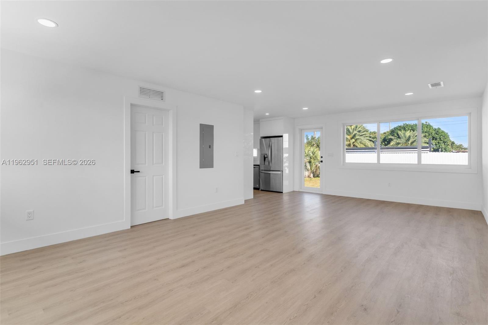 GRATIGNY HEIGHTS 2ND ADDN - Residential