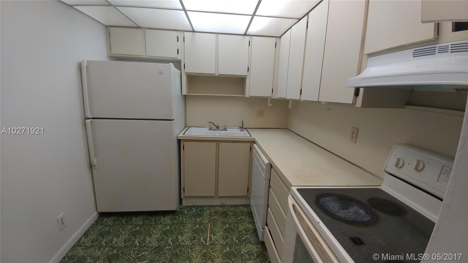 CASA BLANCA CONDO - Residential Lease