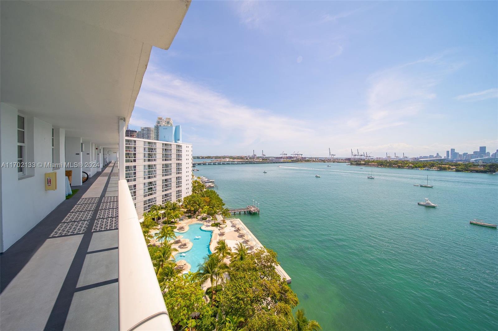 Rental Property at 910 West Ave 1018, Miami Beach, Miami-Dade County, Florida - Bedrooms: 1 
Bathrooms: 1  - $3,406 MO.