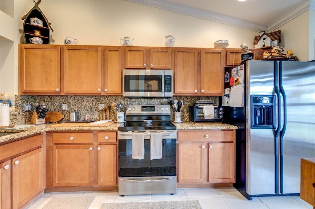 Photo of 6890 NW Hogate Cir, Port Saint Lucie, FL 34983 (MLS # A11356922)