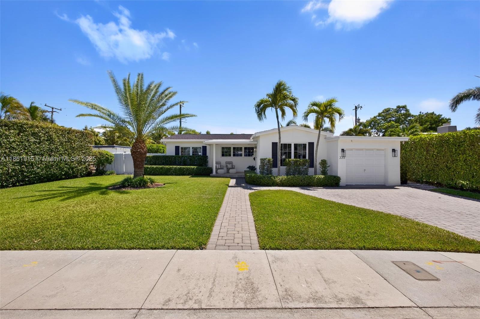 220 Rutland Blvd
