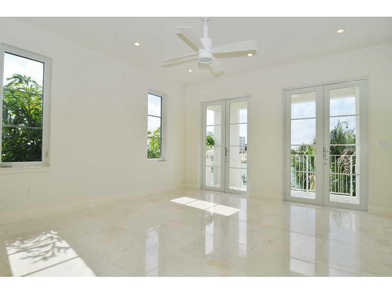 ALTOS DEL MAR NO 5 - Residential
