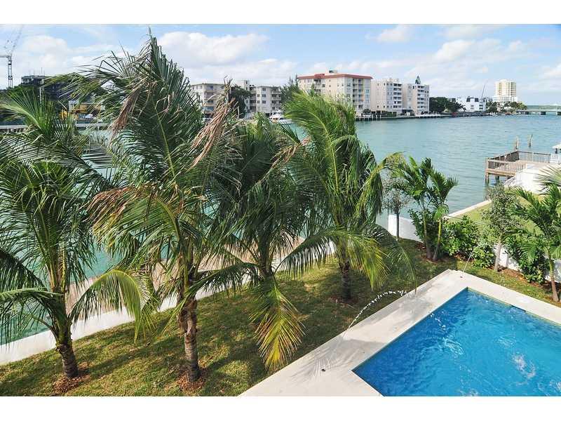 ALTOS DEL MAR NO 5 - Residential