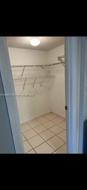 CLUB QUARTERS AT RAINTREE - Residential Lease