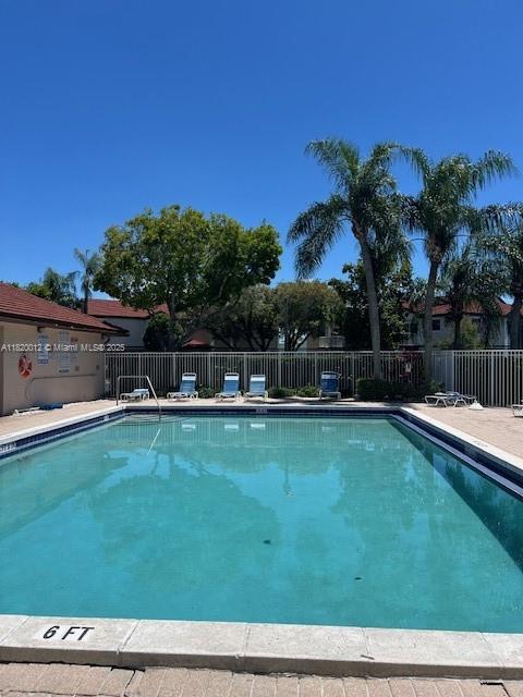 CLUB QUARTERS AT RAINTREE - Residential Lease