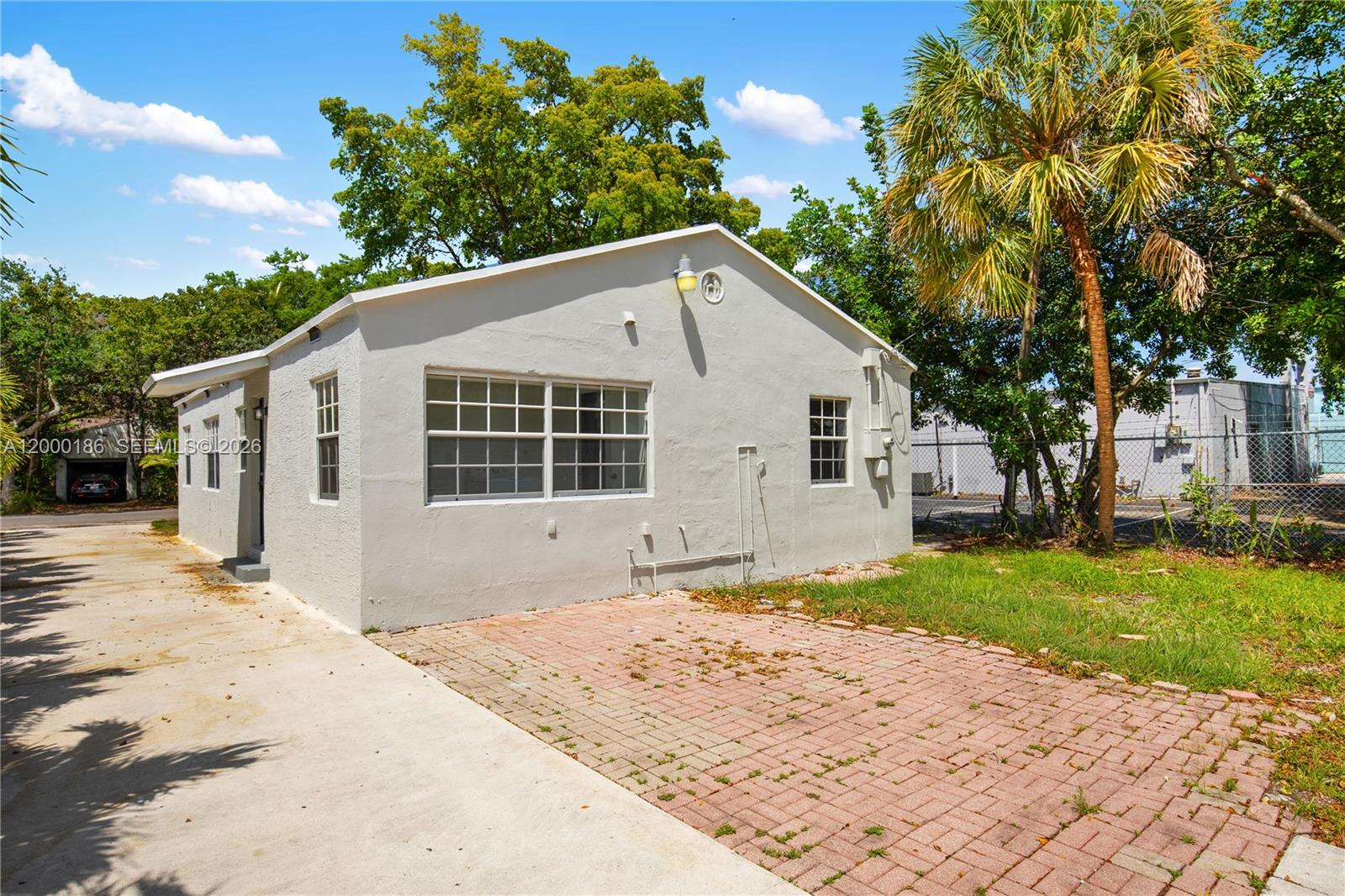 DANIA HEIGHTS EXT - Residential