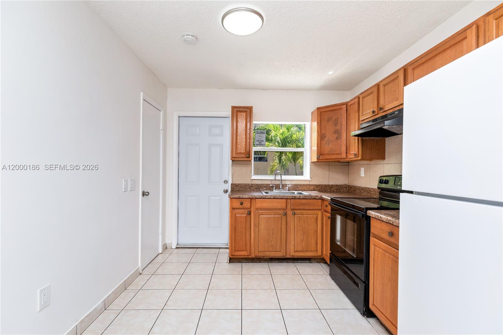 DANIA HEIGHTS EXT - Residential