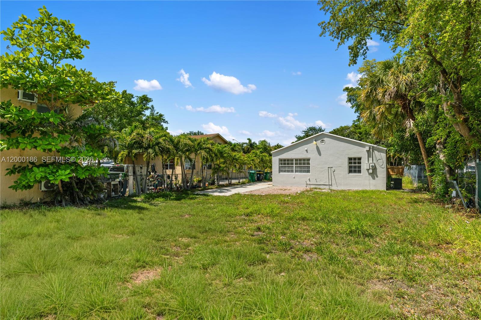 DANIA HEIGHTS EXT - Residential