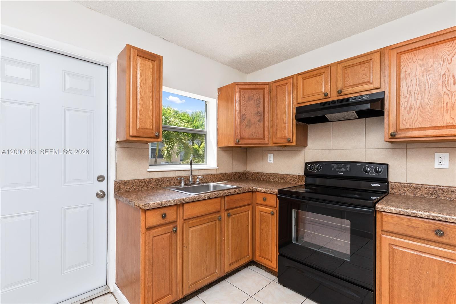 DANIA HEIGHTS EXT - Residential