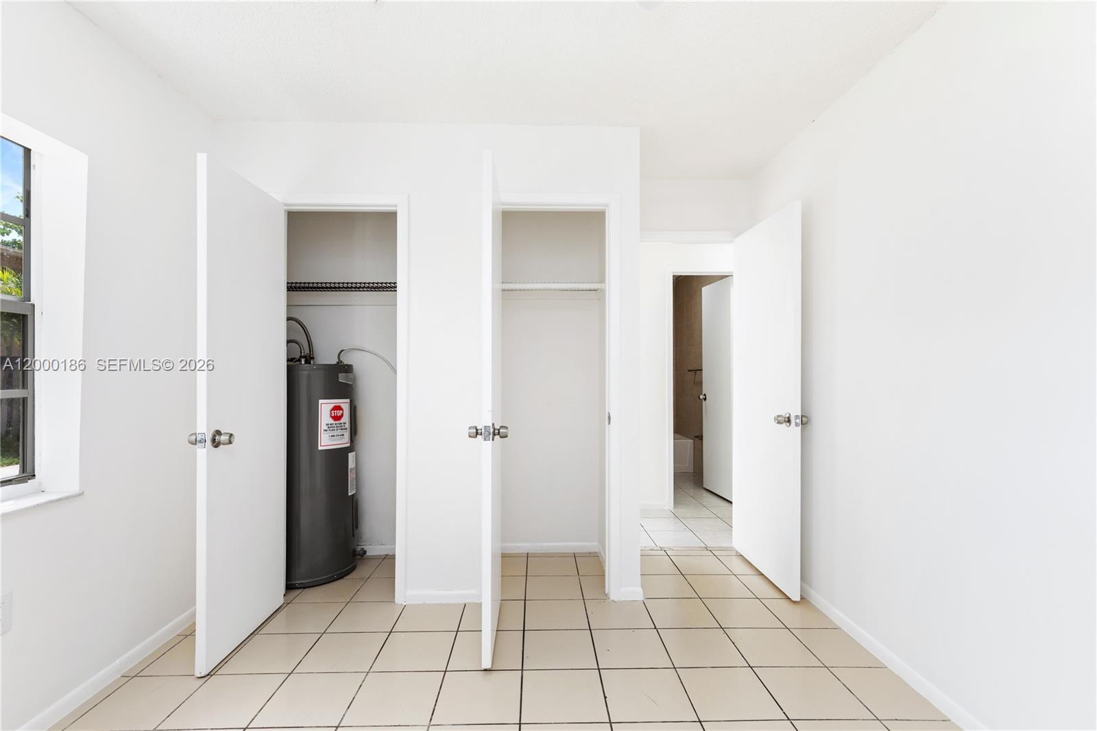 DANIA HEIGHTS EXT - Residential