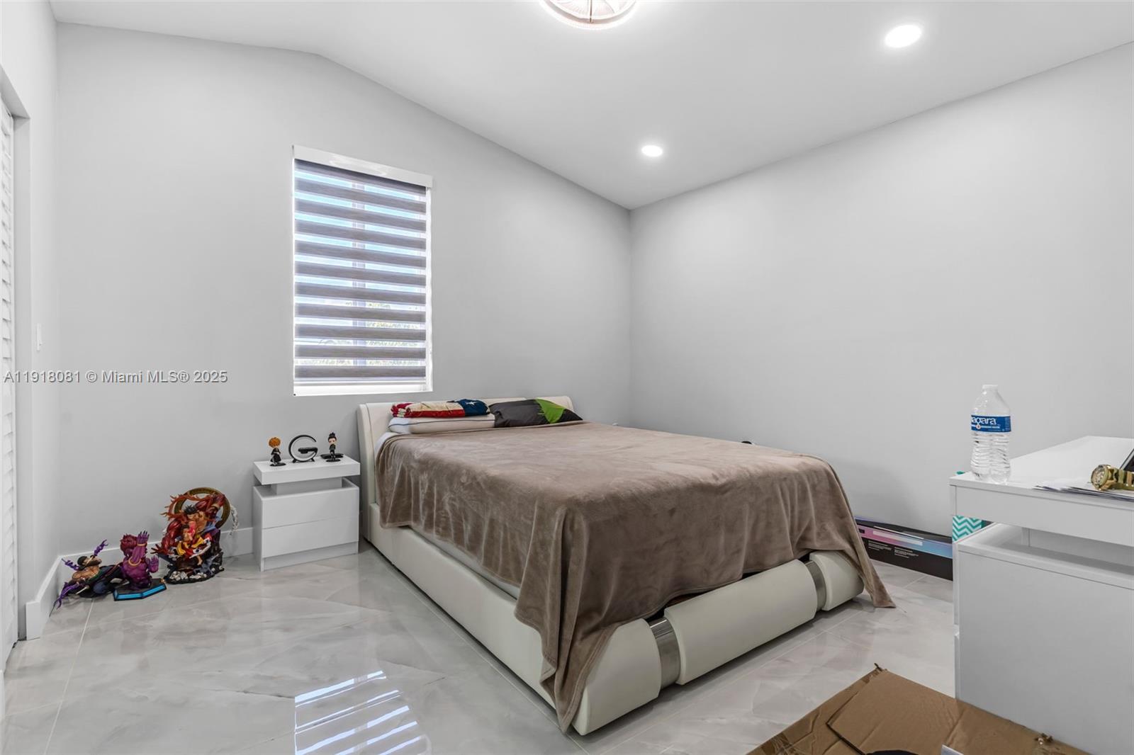 AMERICAN HOMES 2ND ADDN - Residential