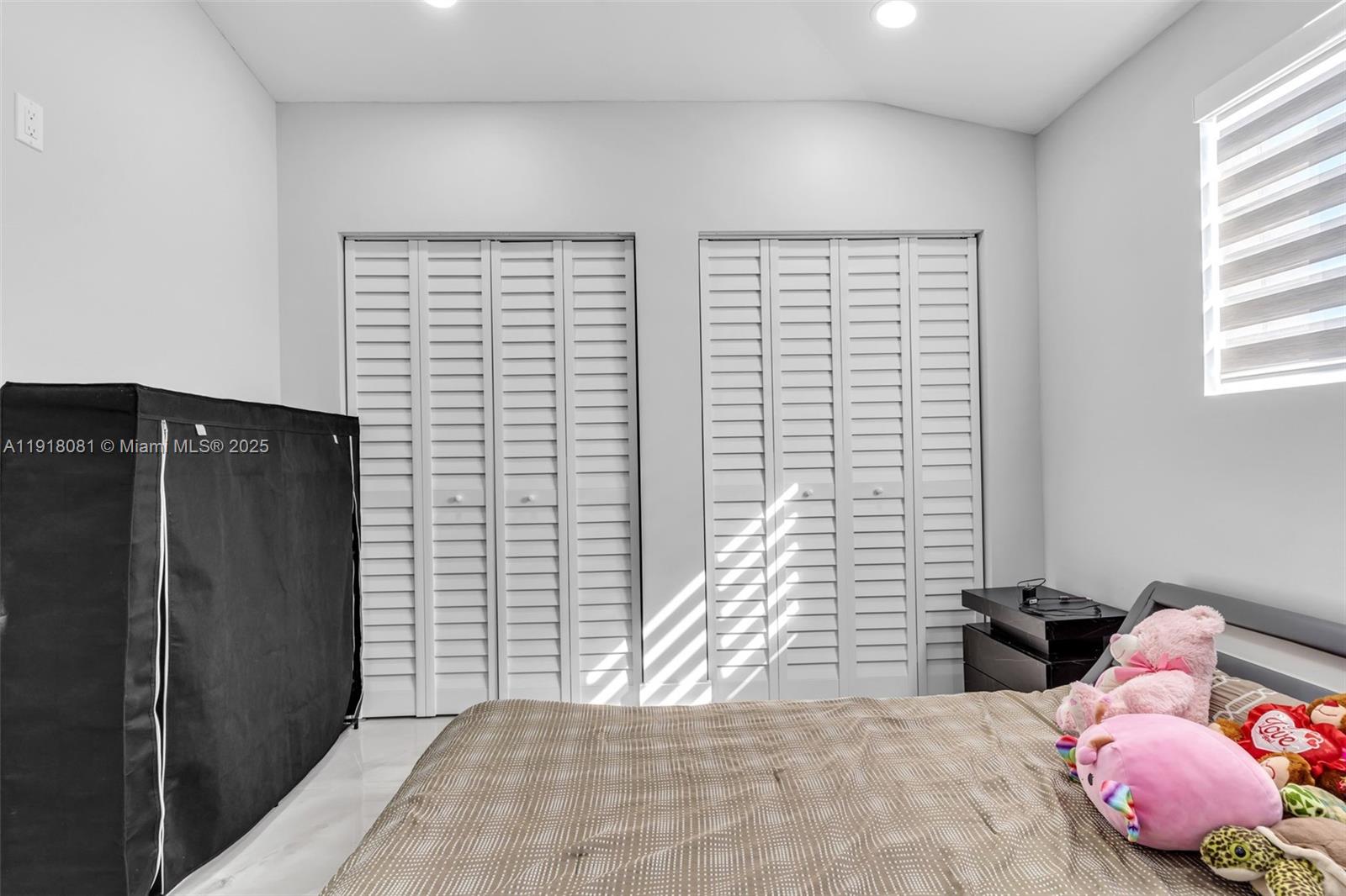 AMERICAN HOMES 2ND ADDN - Residential