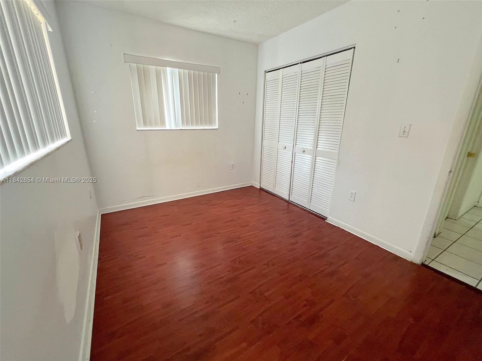 HORIZONS WEST CONDO #2 - Residential