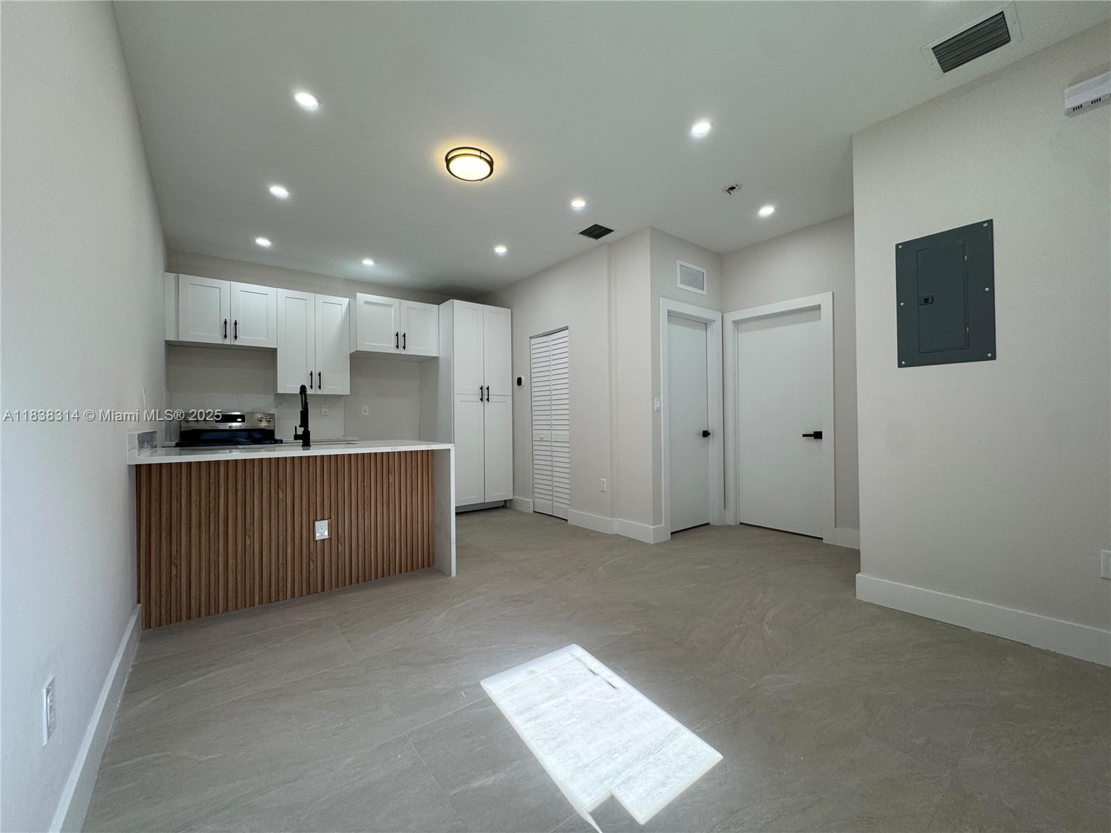 Pita House - Residential Lease