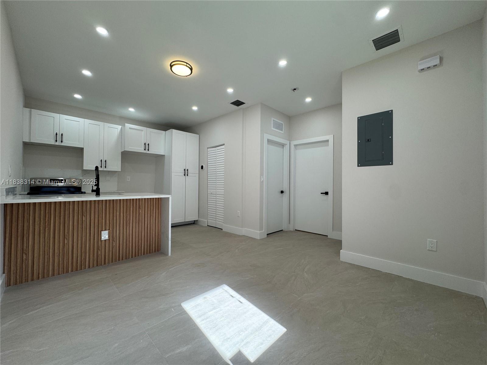 Pita House - Residential Lease
