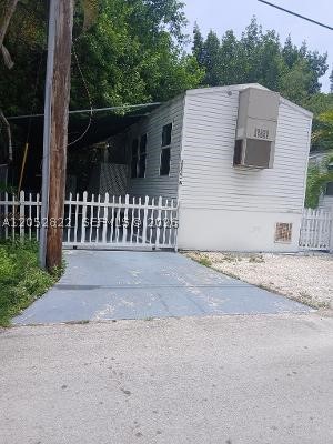 13621 NE 25th Ave -